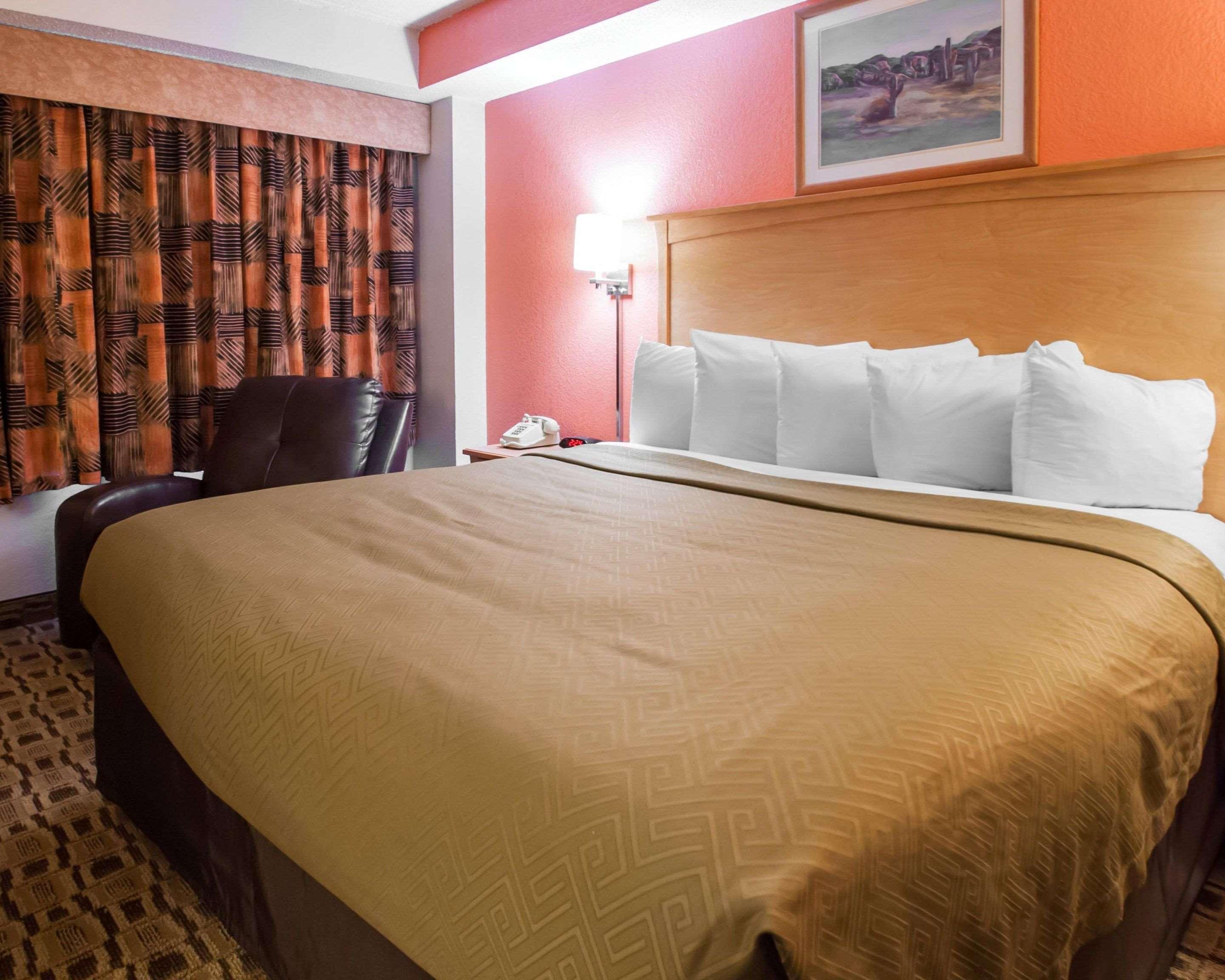 Econo Lodge Kansas City Downtown North Exteriér fotografie